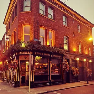 3* Pensión O'neills Victorian Pub & Townhouse