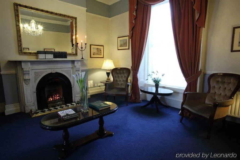 Charleville Lodge Hotel Dublin 3*,